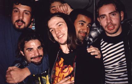 rave2.jpg (22071 bytes)